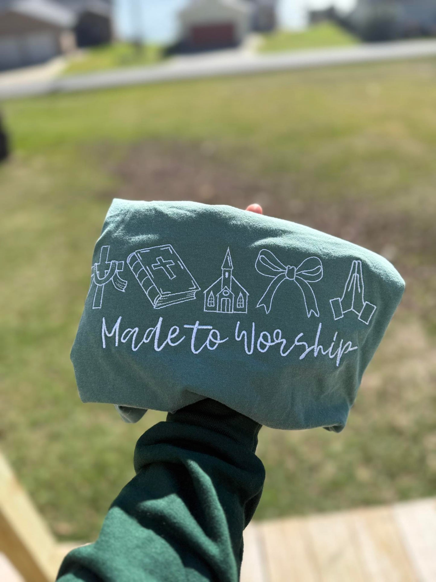 Made to worship (embriodery)