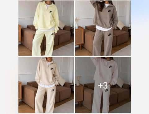 Nike Womens sets