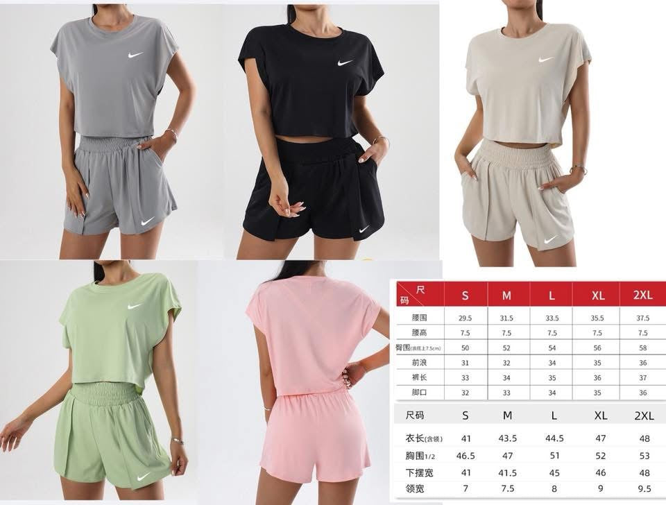 Nike Womens sets