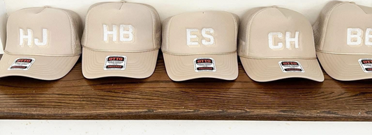 Initials Otto hat