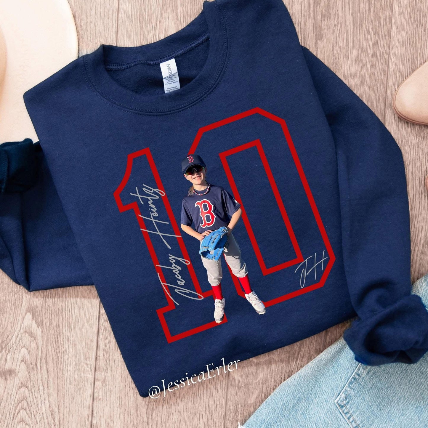 Portrait and number sports
