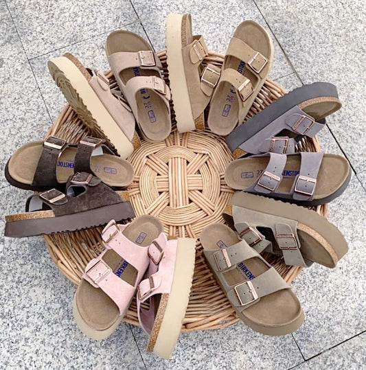 UGG SANDALS