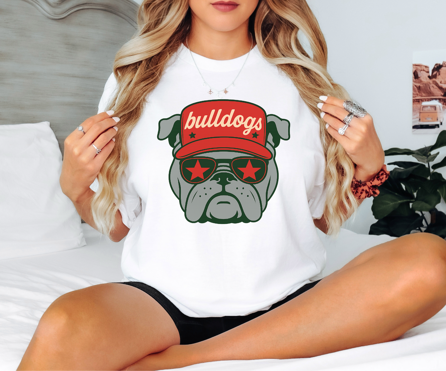 Bull dogs red 003